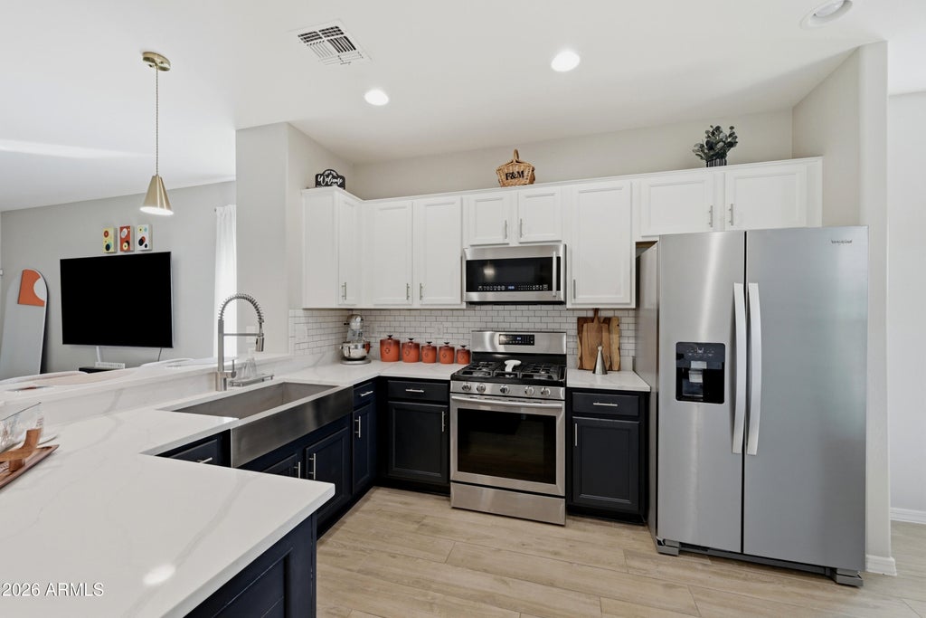 Photo of 828 W Leadwood Avenue, Queen Creek, AZ 85140 (MLS # 7050351)