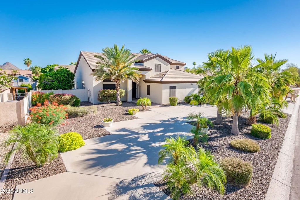 Photo of 5322 W Whispering Wind Drive, Glendale, AZ 85310 (MLS # 7015727)