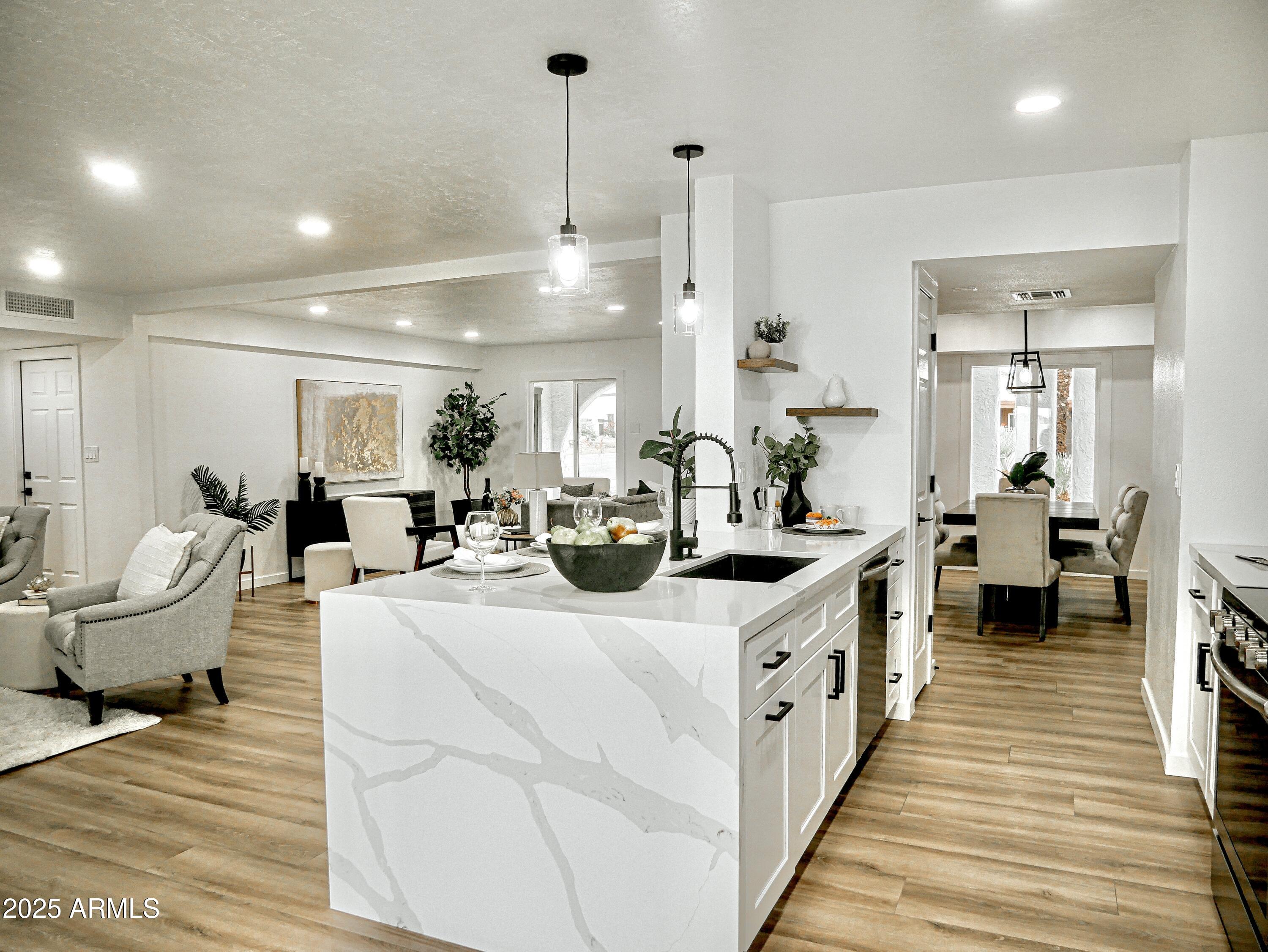 6401 E EUGIE Terrace