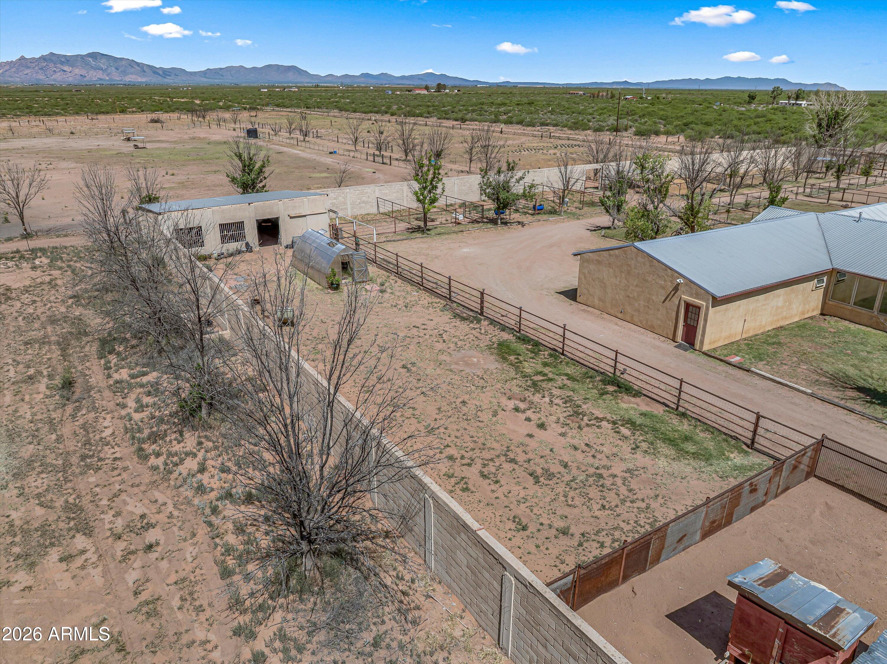 DEER HAVEN RANCHES - Residential