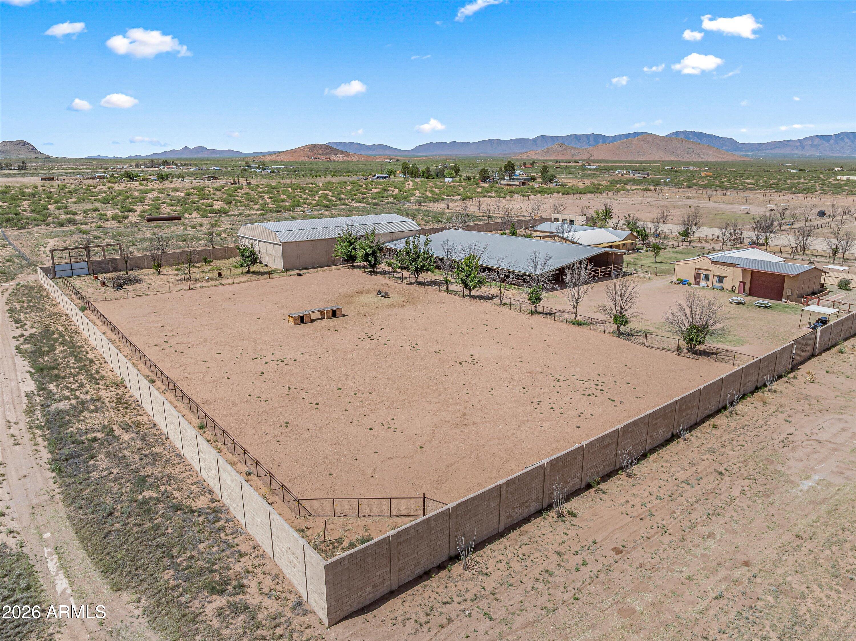 DEER HAVEN RANCHES - Residential