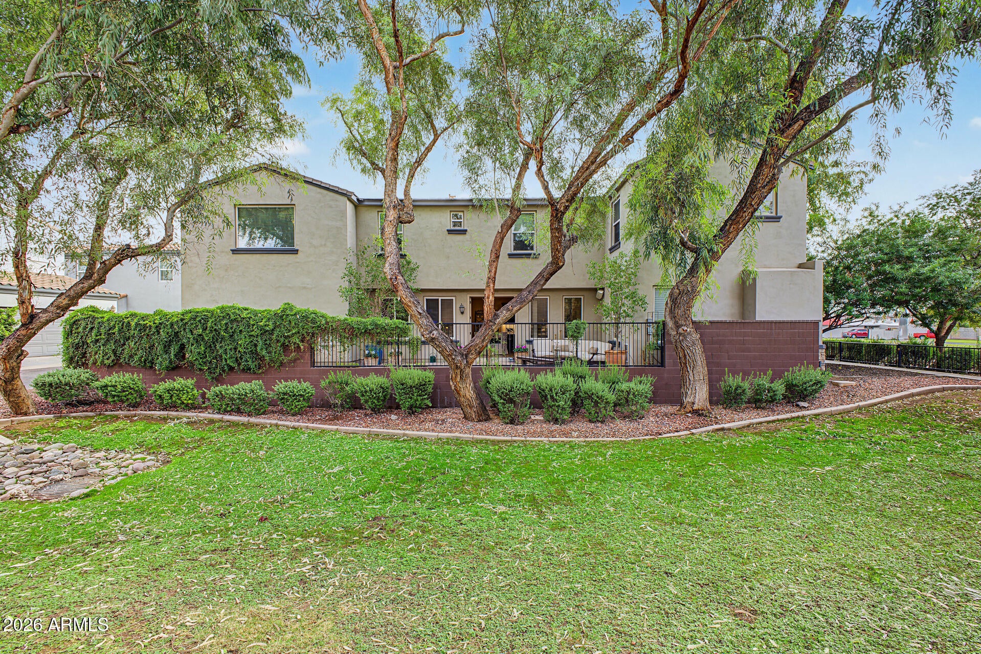 2933 N 48TH Street