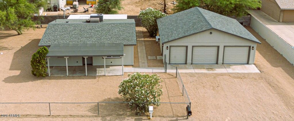 Photo of 10747 E Boulder Drive, Apache Junction, AZ 85120 (MLS # 7021414)