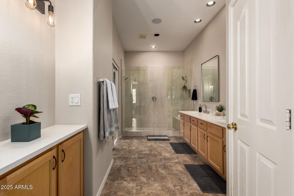 Photo of 434 E Sheffield Avenue, Gilbert, AZ 85296 (MLS # 6992275)