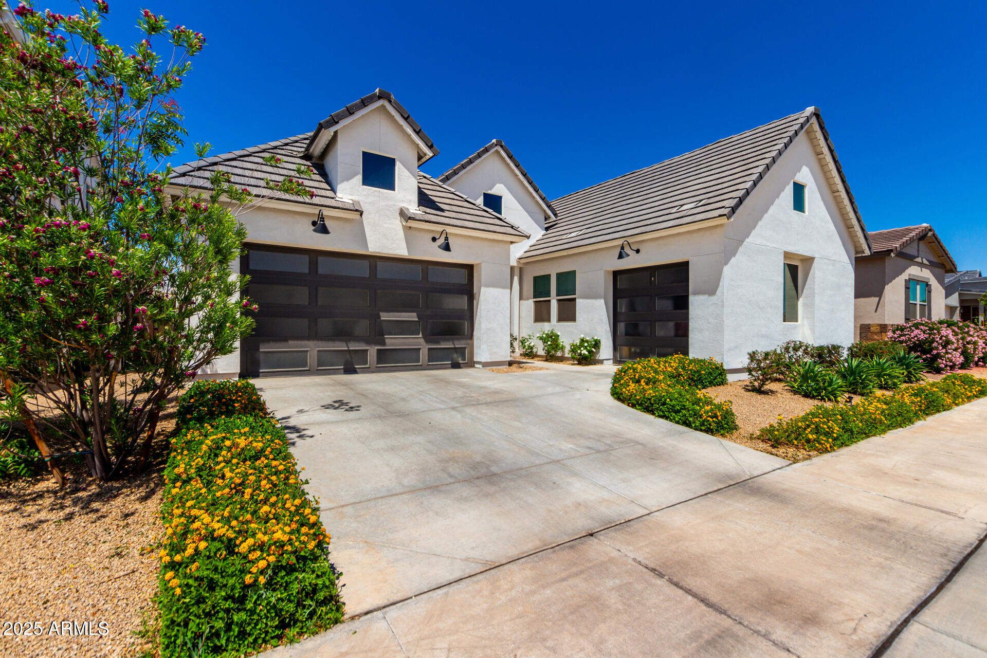 10156 E TALON Avenue