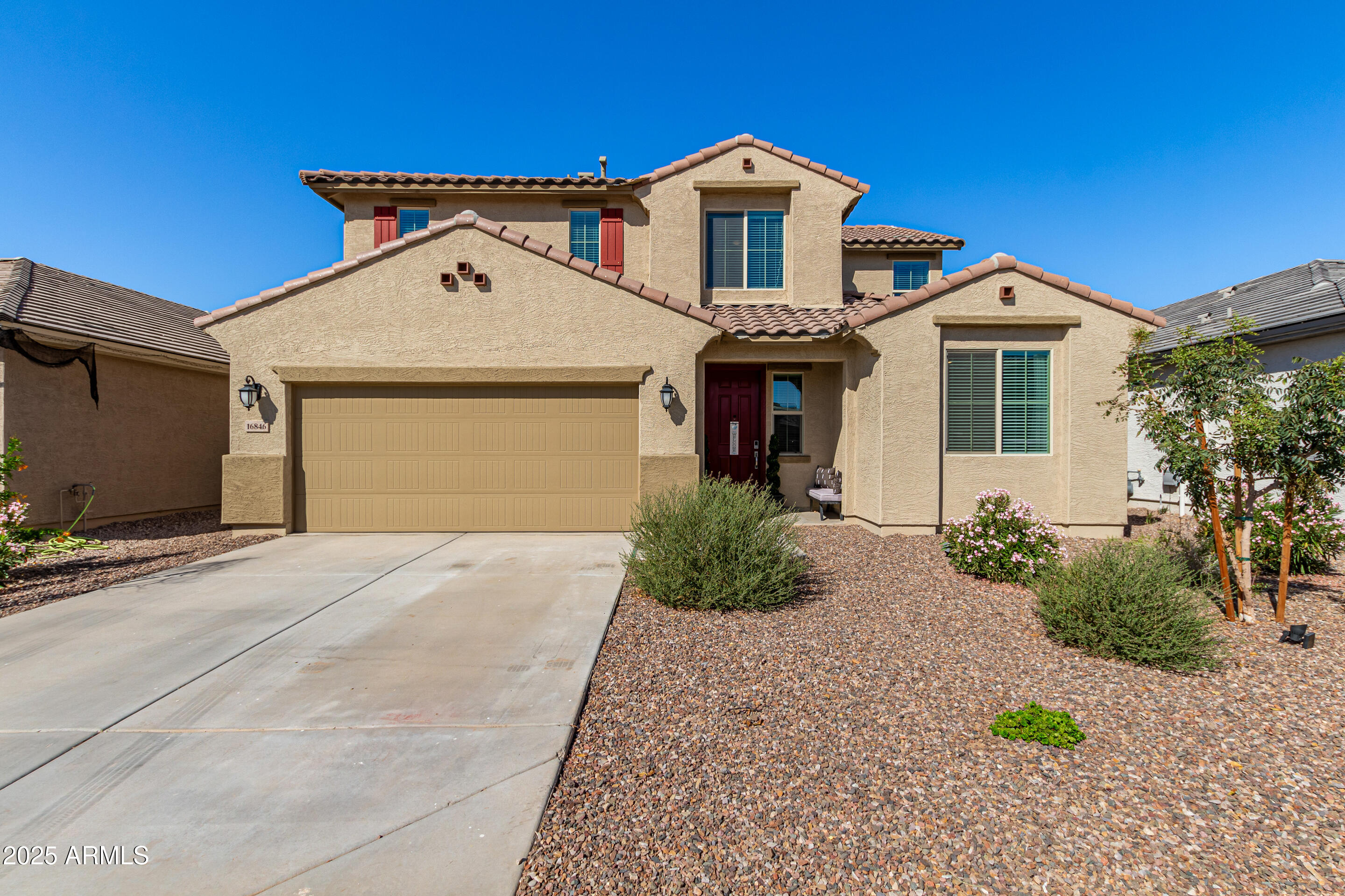 16846 W MOLLY Lane