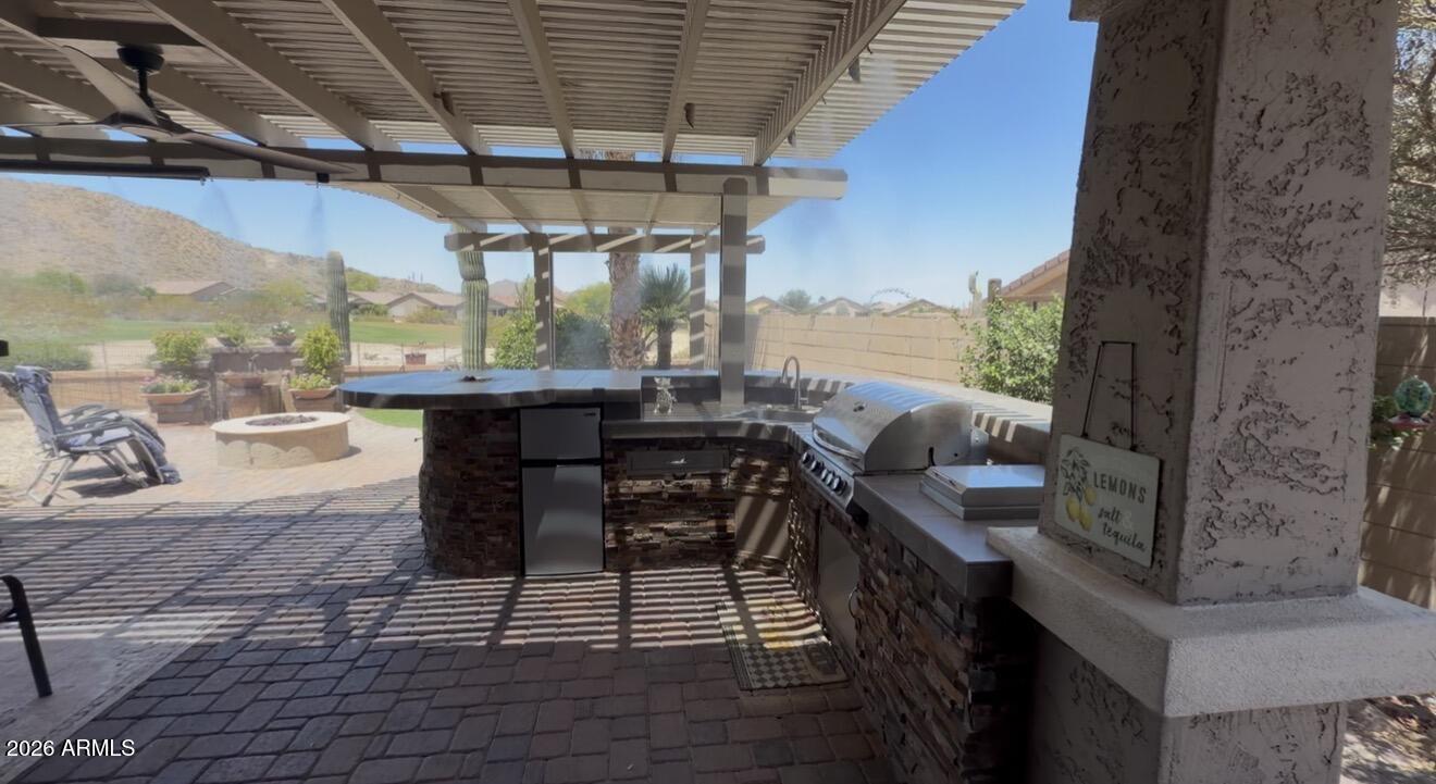 32056 N SKYLINE Drive