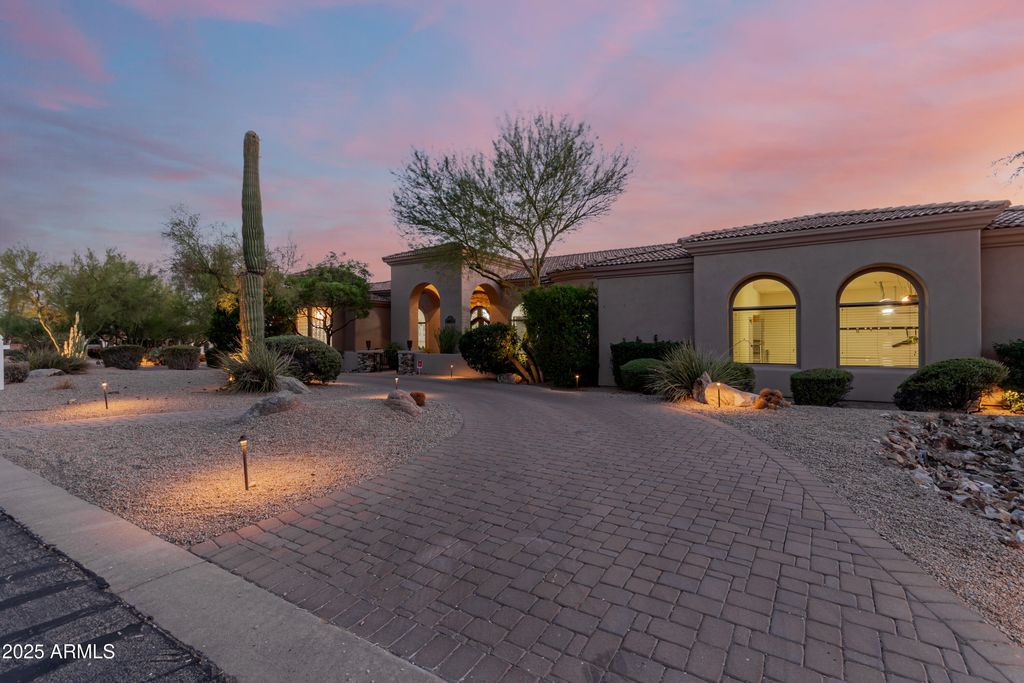 Photo of 6288 E Red Bird Circle, Scottsdale, AZ 85266 (MLS # 6896407)