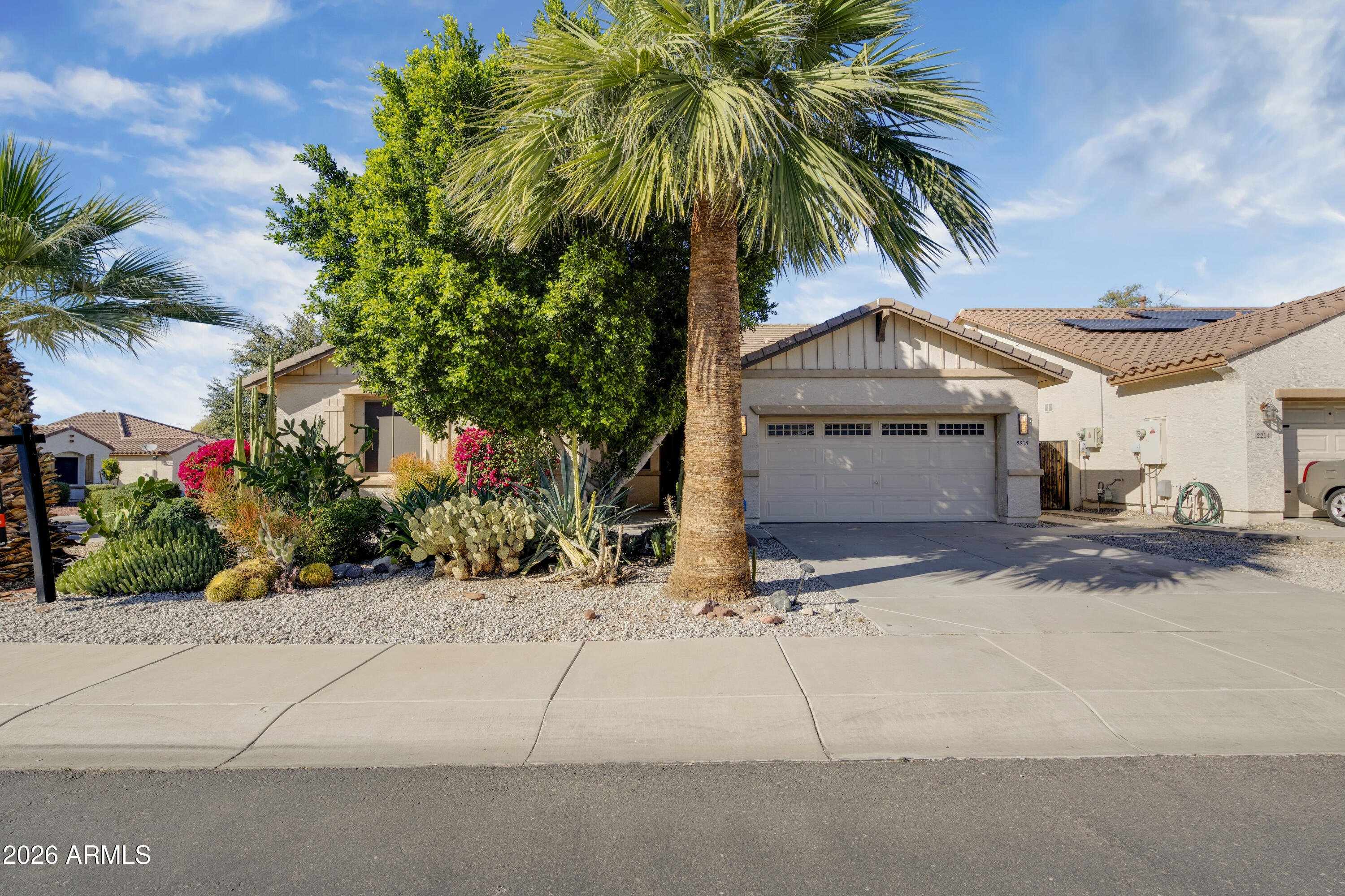 2218 W MAGDALENA Lane