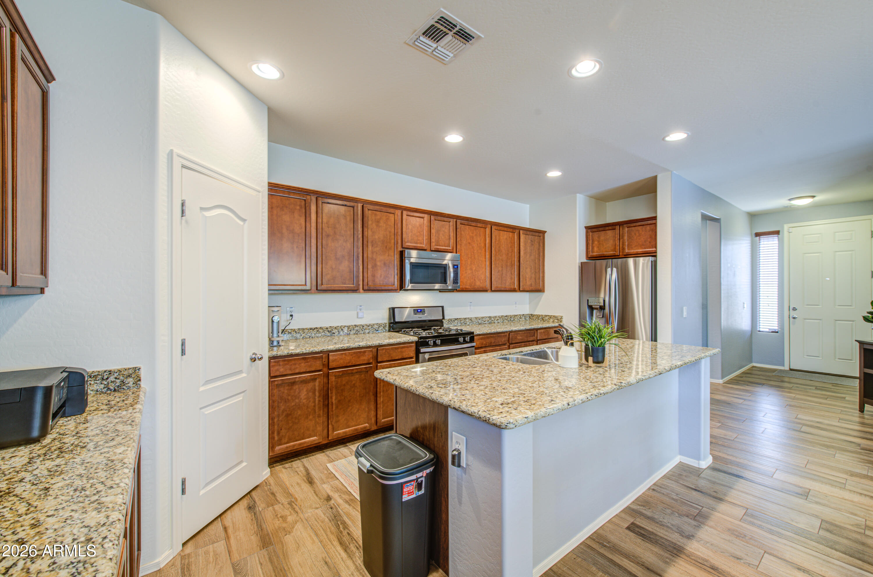 21103 E CREEKSIDE Drive