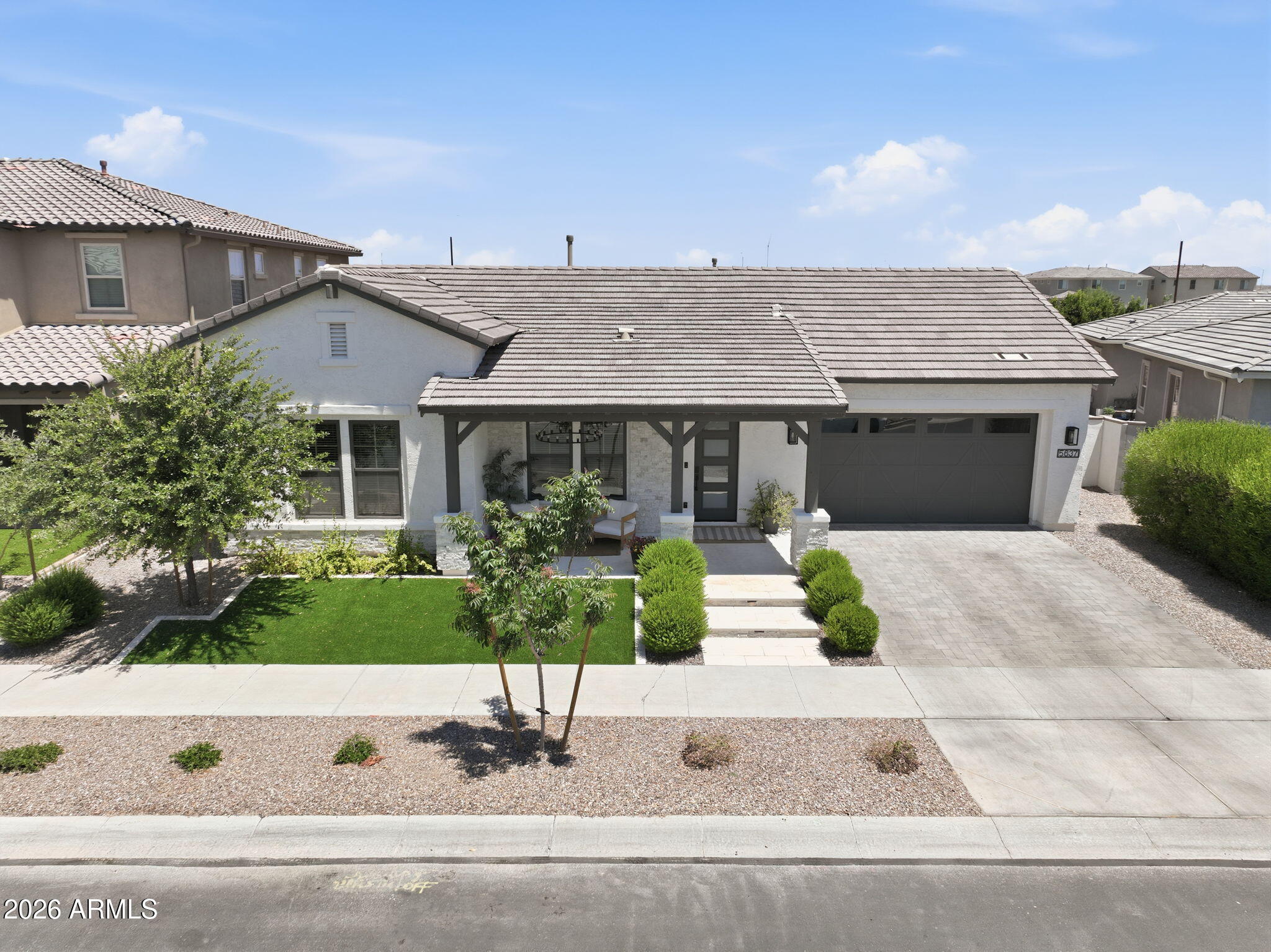 5637 S DEL RANCHO --
