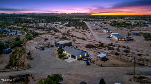 Property photo of 33250 N Brinlee Lane, San Tan Valley, AZ 85143