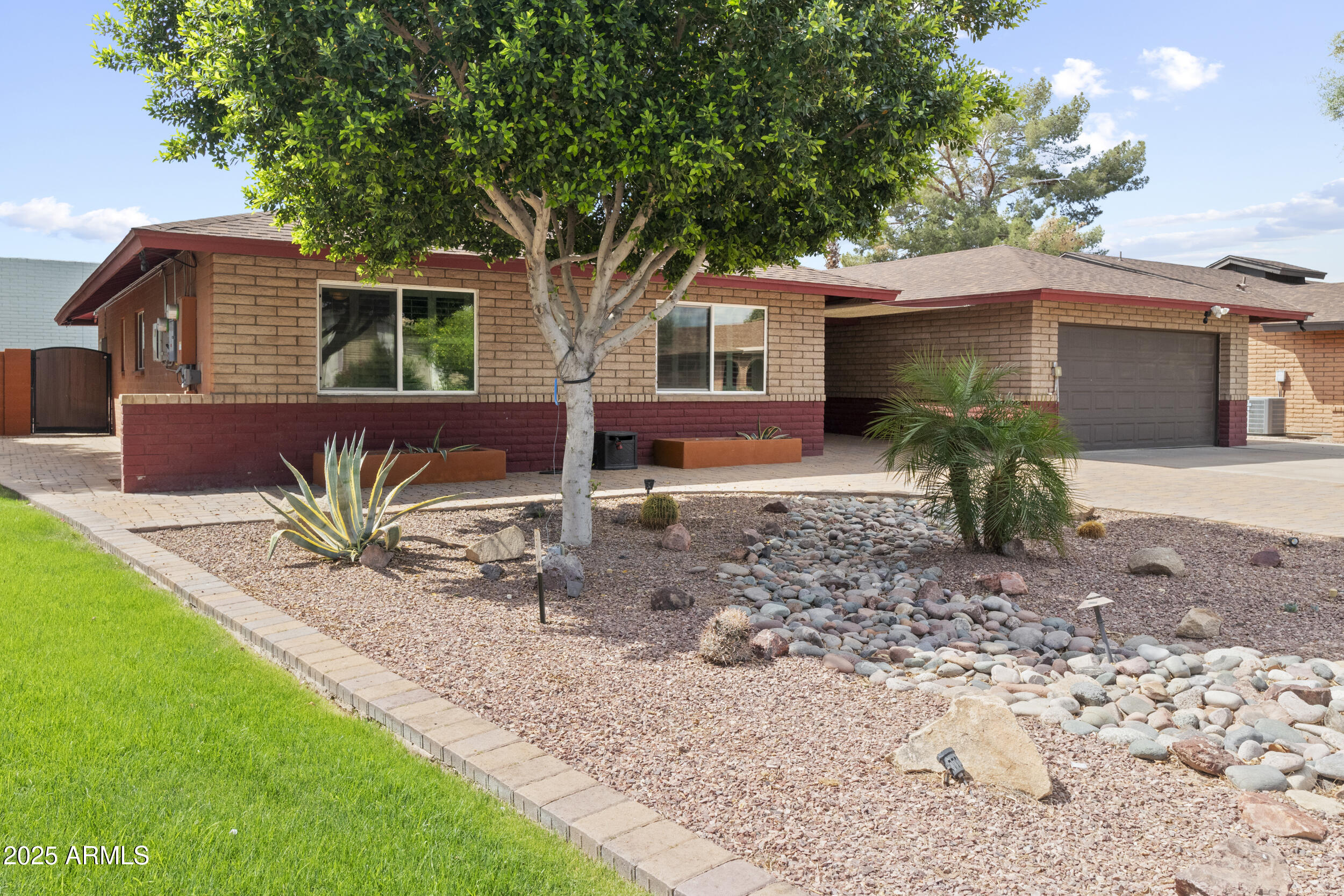 3919 S SIESTA Lane