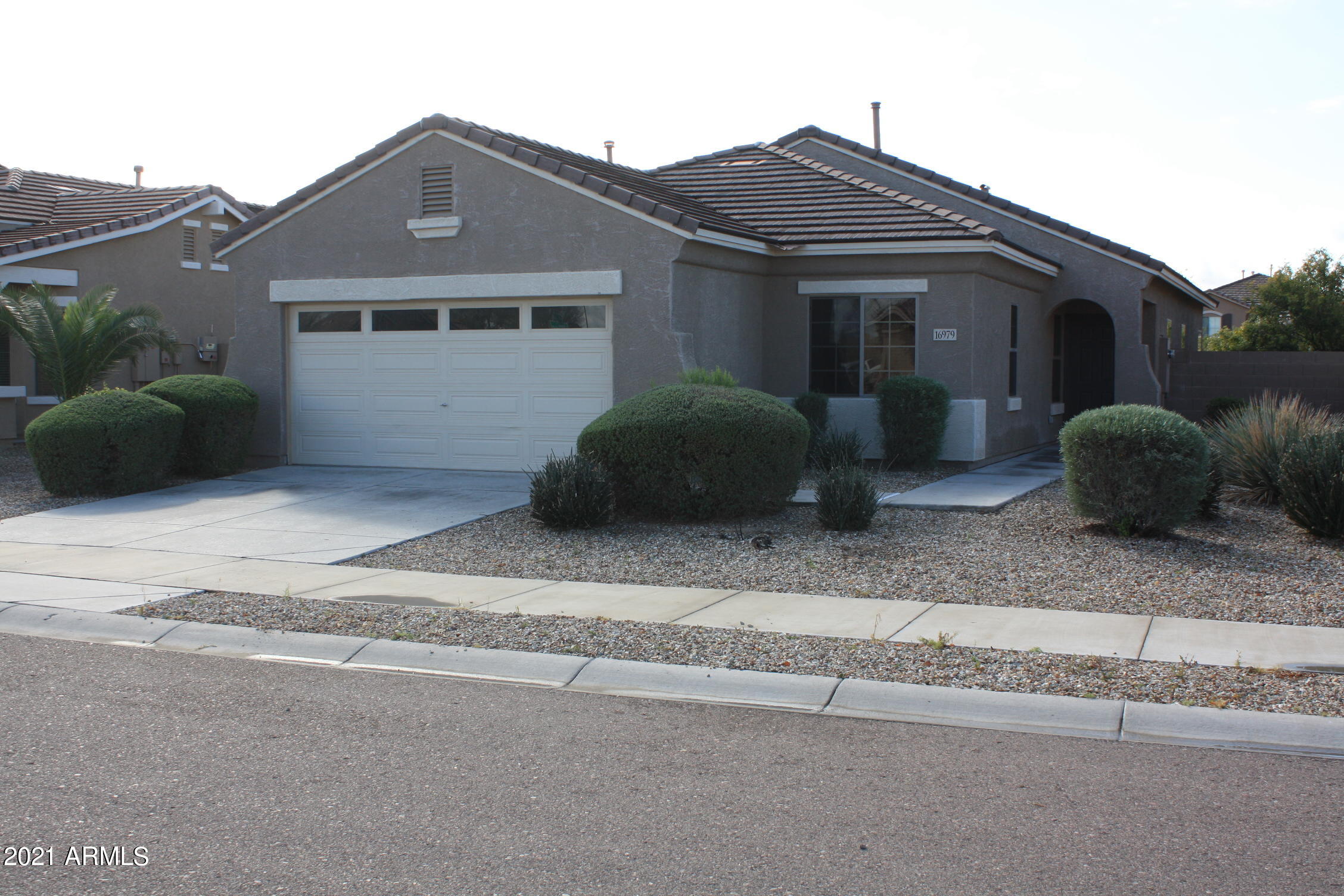 16979 W SONORA Street