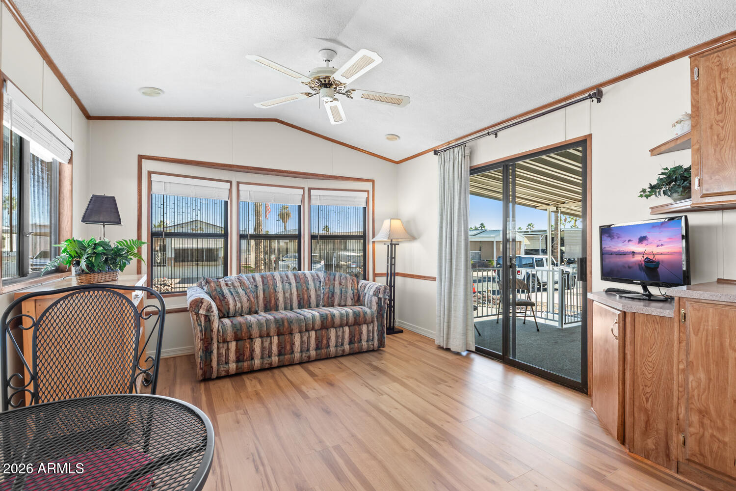 17200 W BELL Road 652