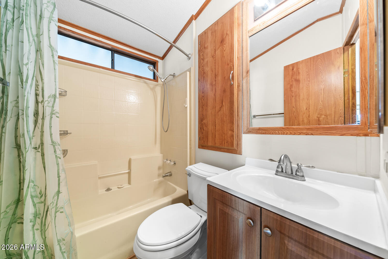 17200 W BELL Road 652