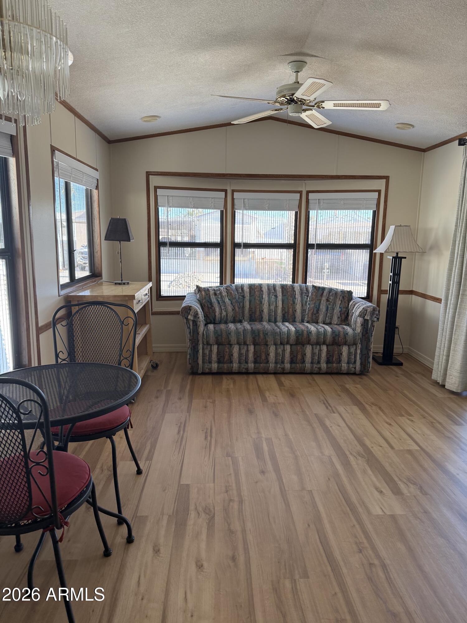 17200 W BELL Road 652