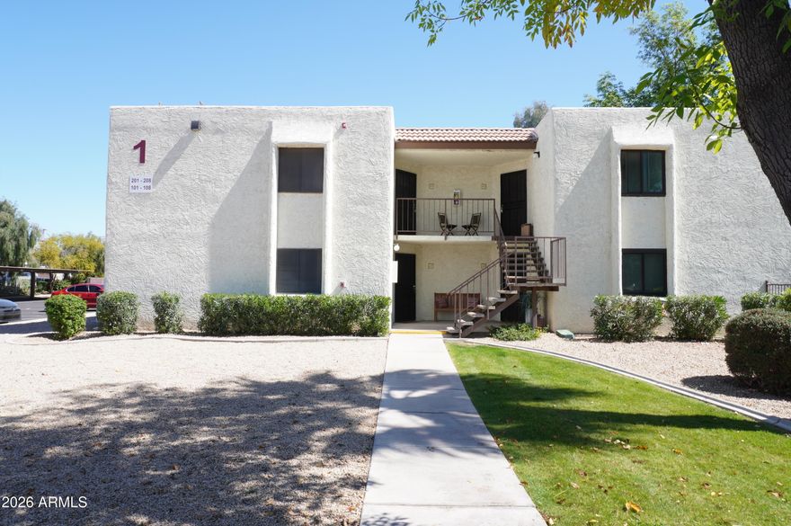 Beautiful 1st story 2 bedroom 2 bath condo in Paradise Valley, AZ. Everything is new here including a/c, kitchen and bathrooms. This single-level unit offers two bathrooms, a convenient 1-car carport, and access to a community pool. Located on the first floor for easy entry, the condo provides comfortable living space with straightforward amenities in a desirable area.