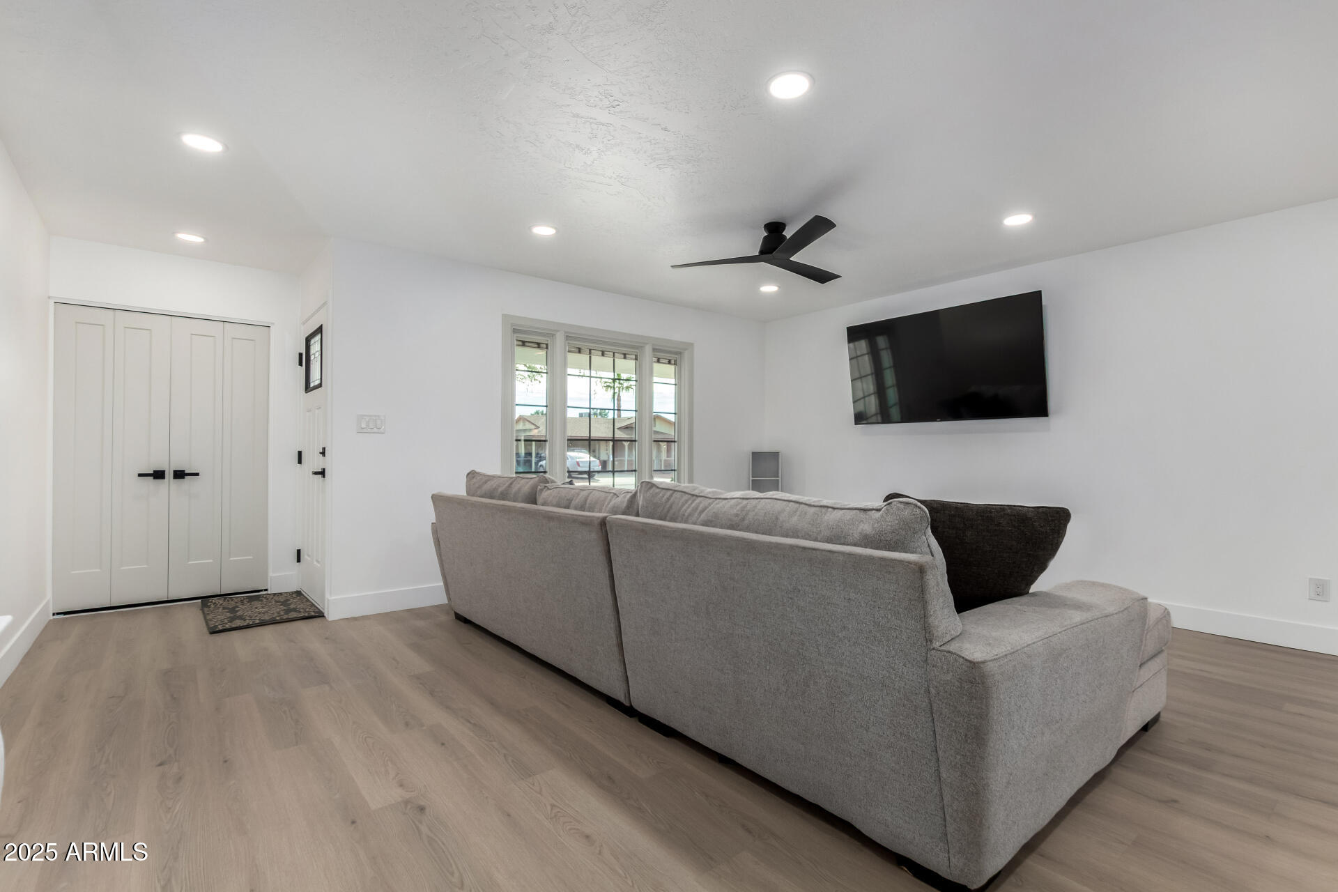 2132 E BROADMOR Drive