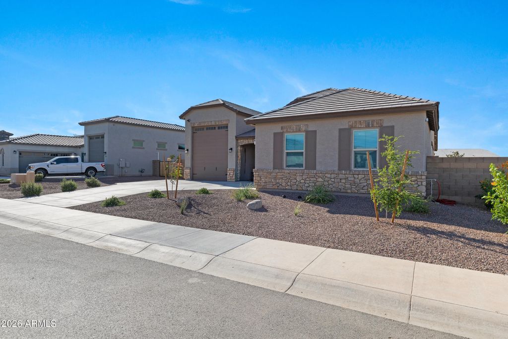 Photo of 17308 W Royal Palm Road, Waddell, AZ 85355 (MLS # 7019372)