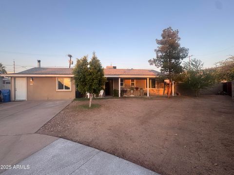 501 N 47TH Place Phoenix AZ 85008