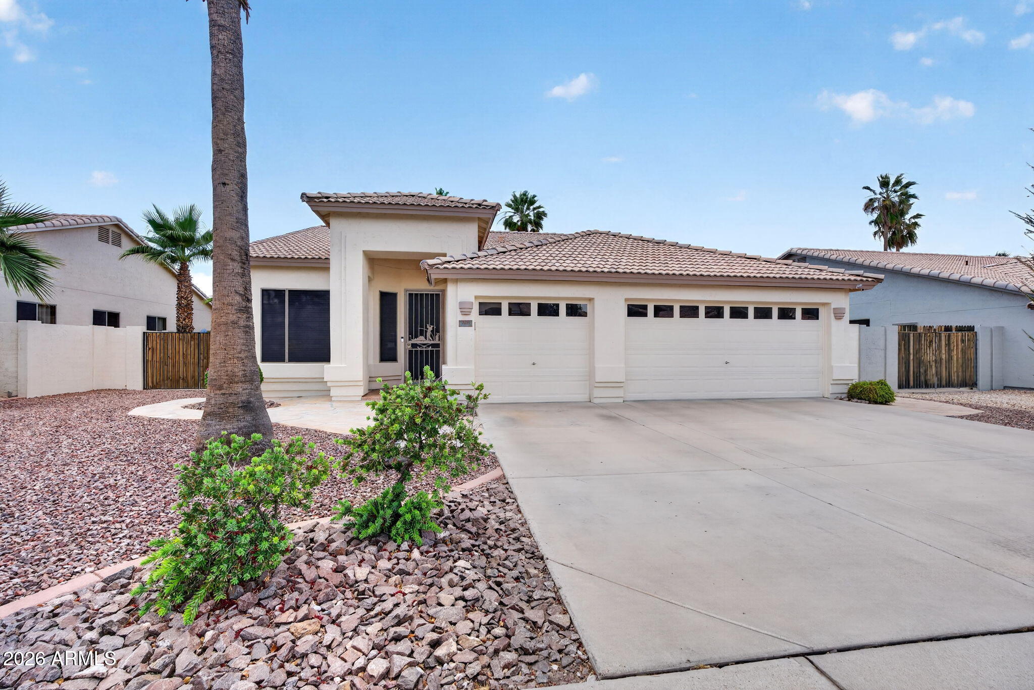 728 N OCOTILLO Lane