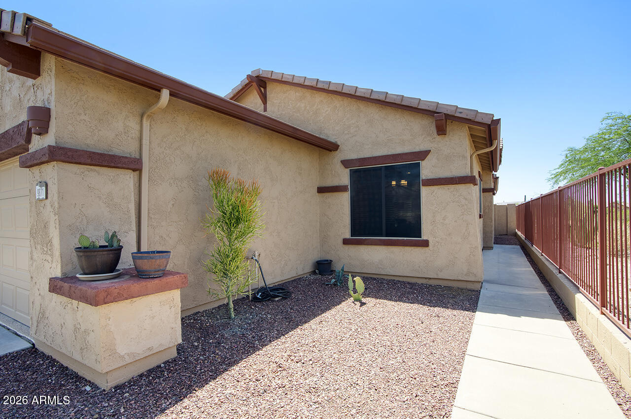 9871 E RUGGED MOUNTAIN Drive