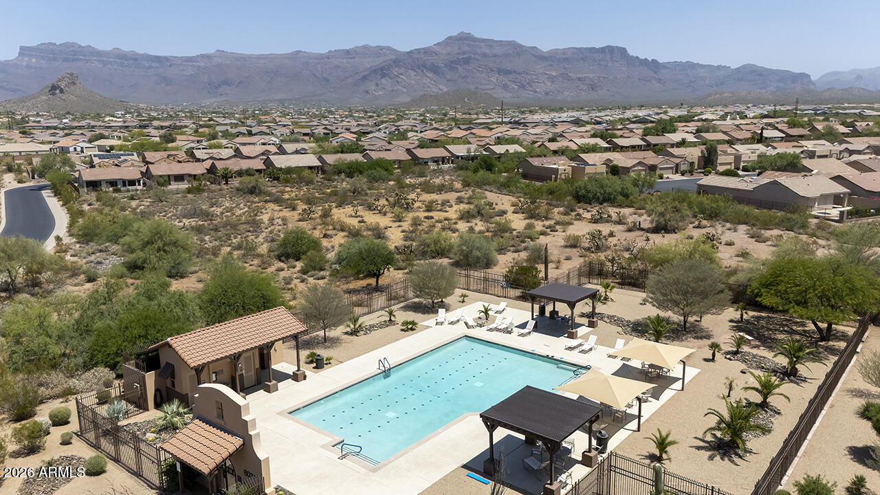 PERALTA TRAILS - Residential