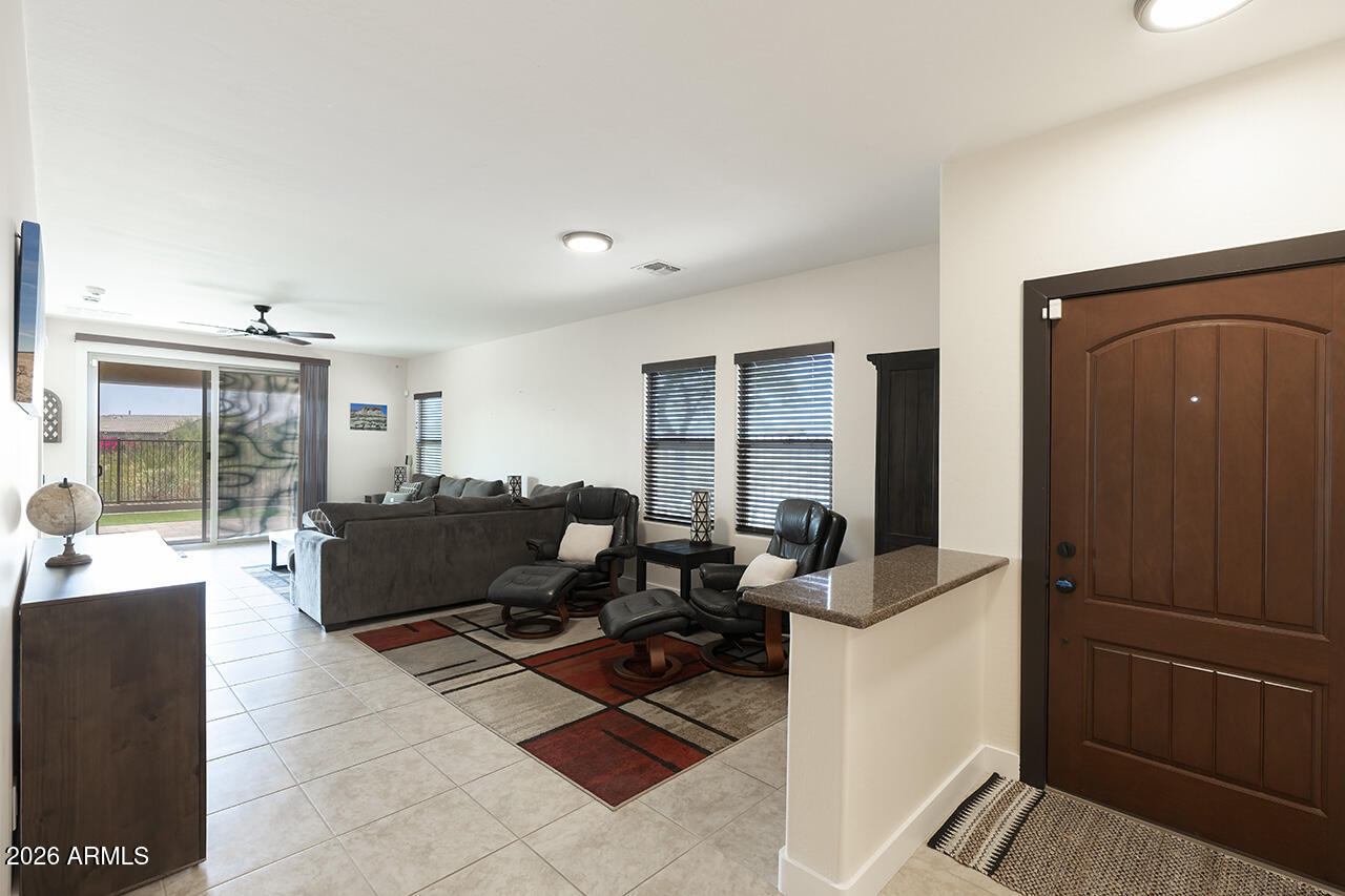 9871 E RUGGED MOUNTAIN Drive