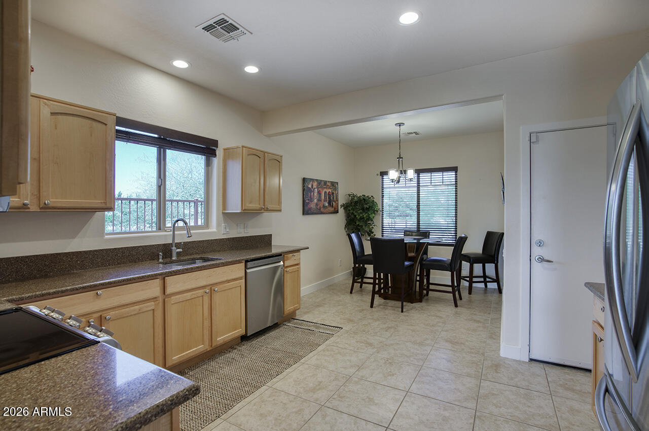 PERALTA TRAILS - Residential
