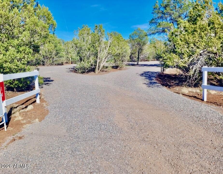 14 County Rd N3573 -- 028