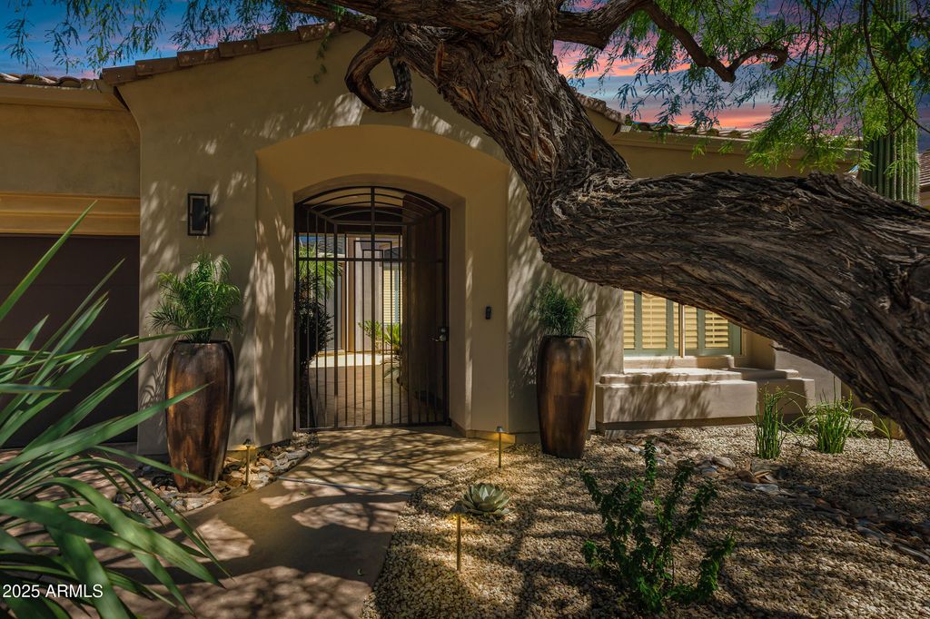 Photo of 16013 N 111th Place, Scottsdale, AZ 85255 (MLS # 6899906)