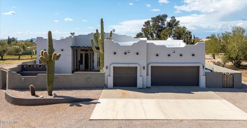 A home in Cave Creek