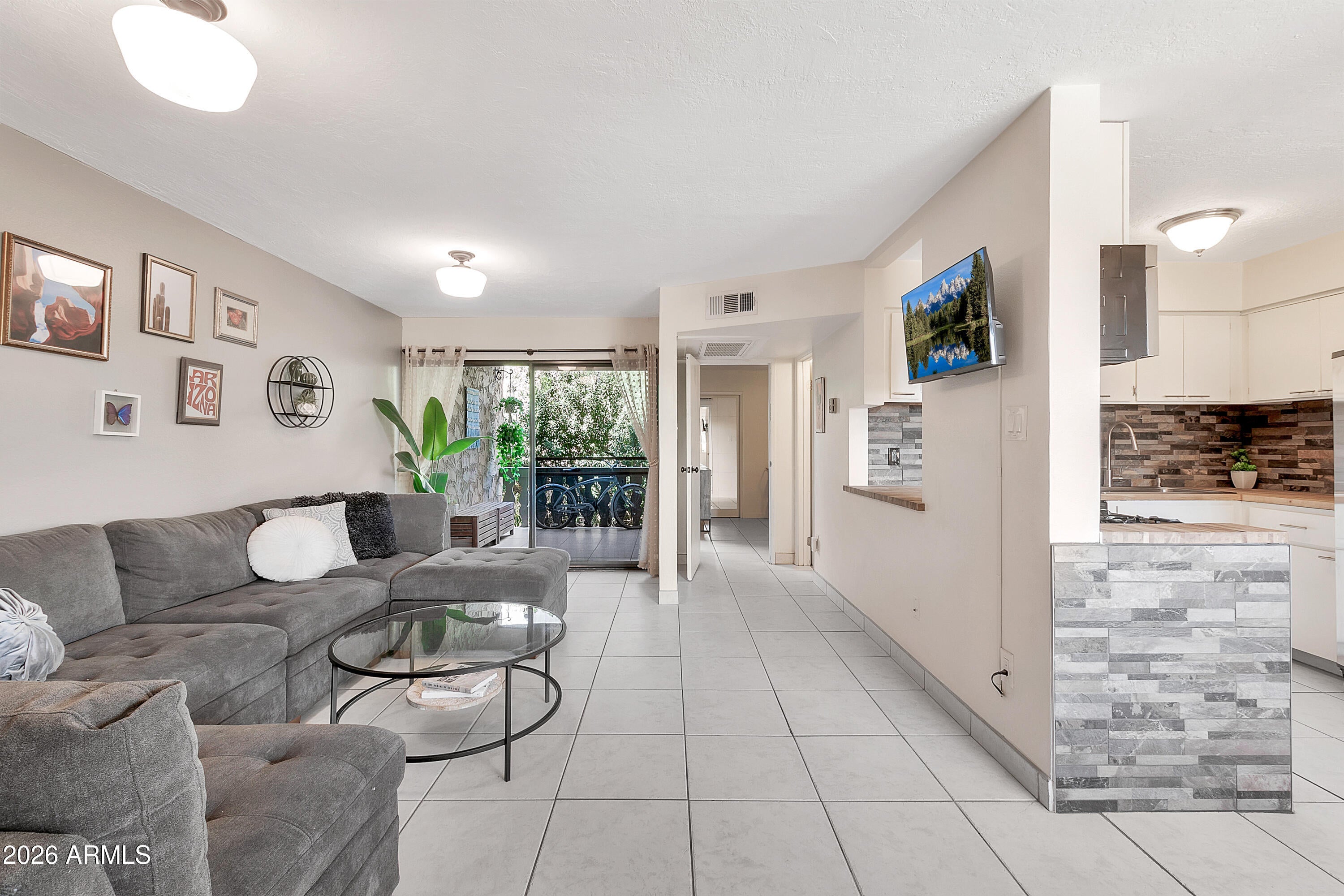 4950 N MILLER Road 240