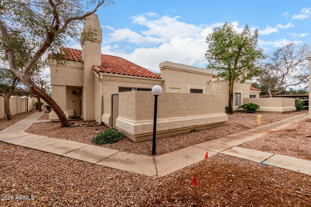 Photo of 1111 W Summit Place #88, Chandler, AZ 85224 (MLS # 6965756)