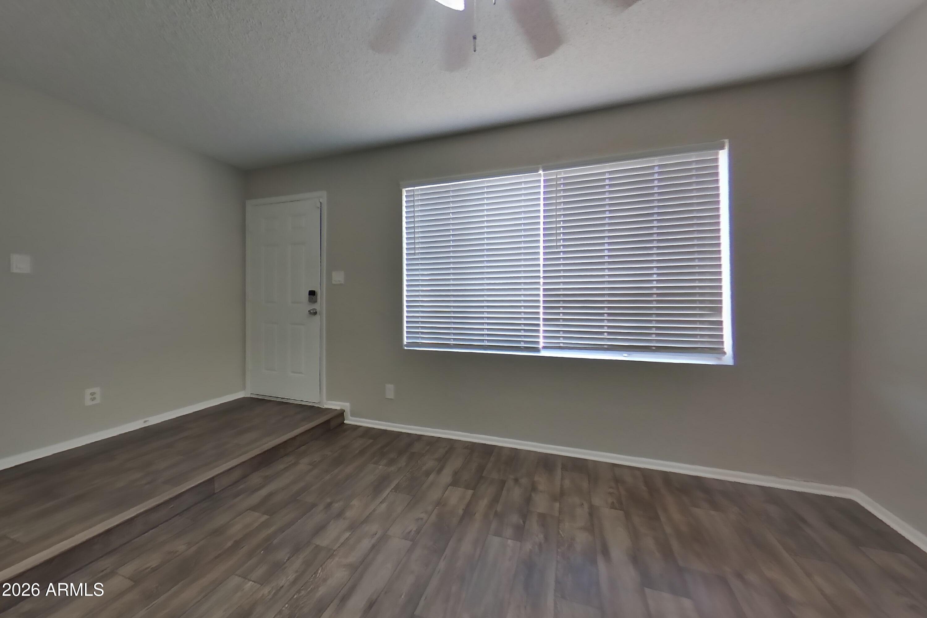 7805 W CORA Lane