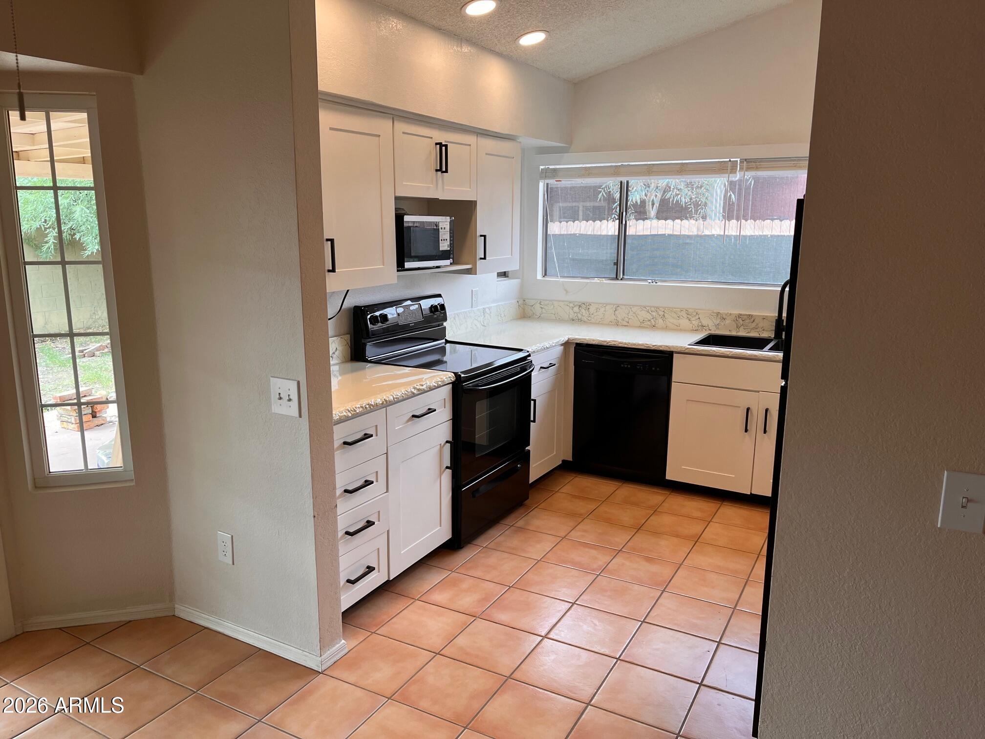 3406 W IRMA Lane