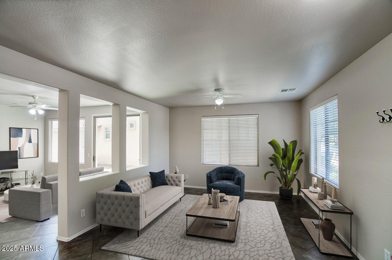 2909 S HANSEN Drive