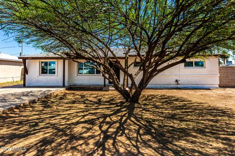 409 N 28TH Place Phoenix AZ 85008