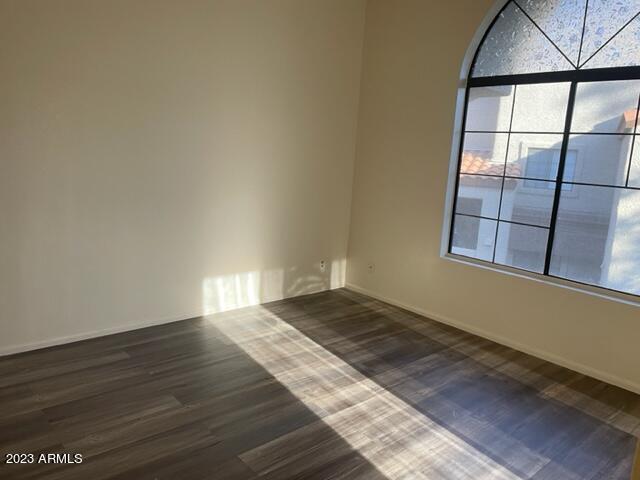 818 S WESTWOOD -- 233