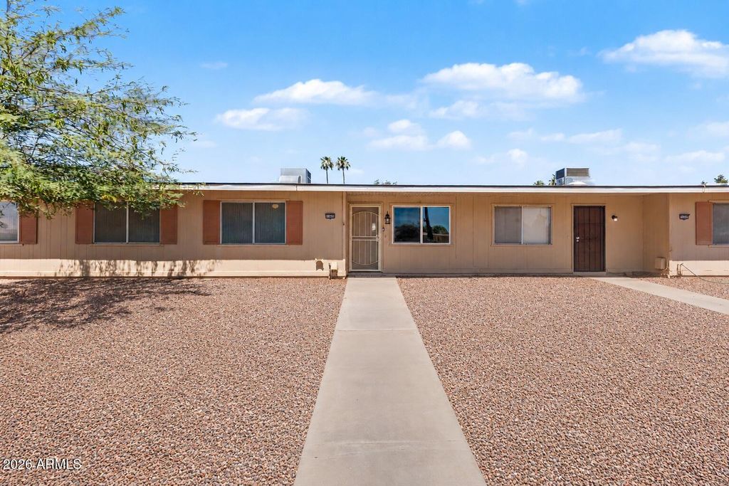 Photo of 13606 N 110th Avenue #15B, Sun City, AZ 85351 (MLS # 7030498)