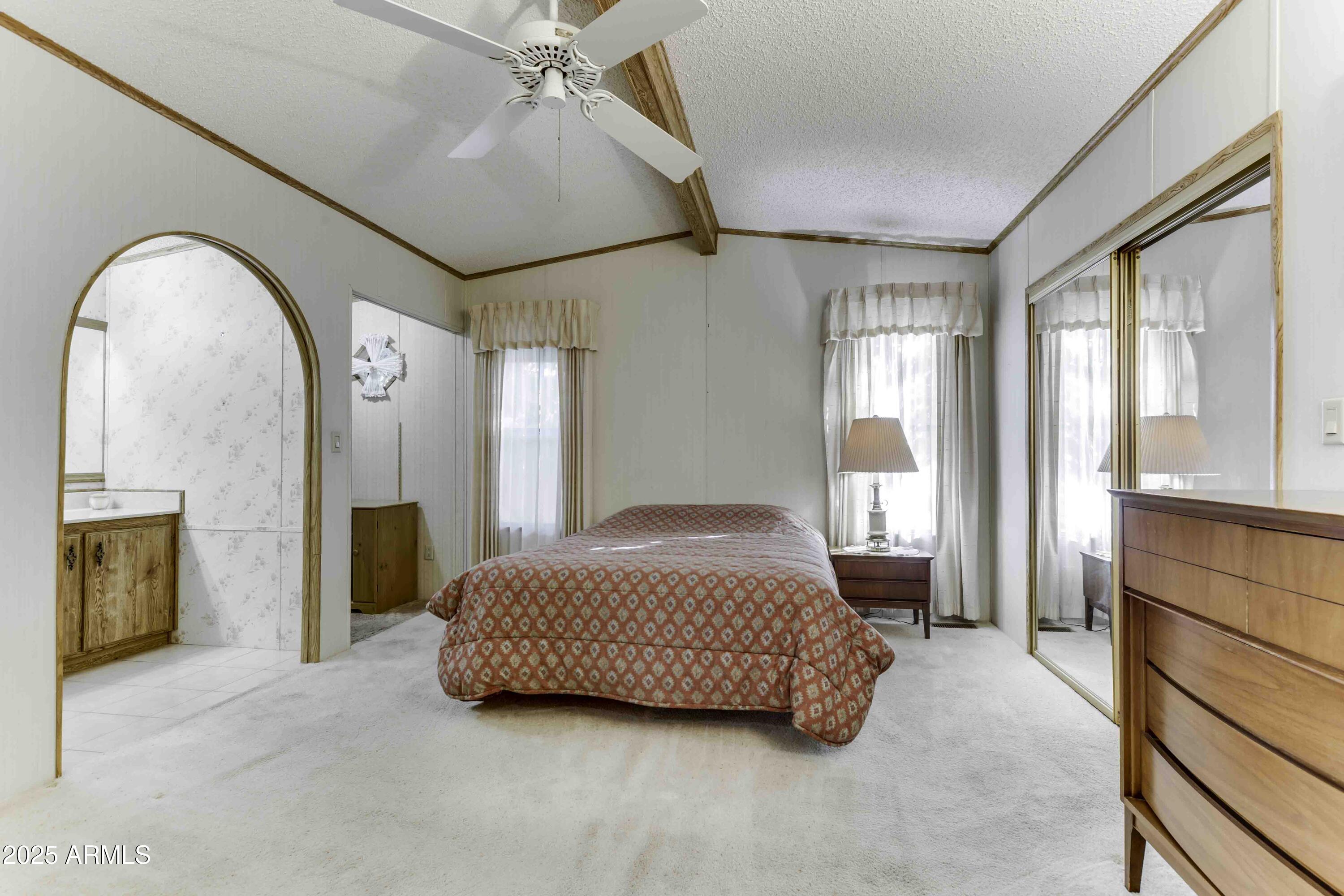 17200 W BELL Road 1581