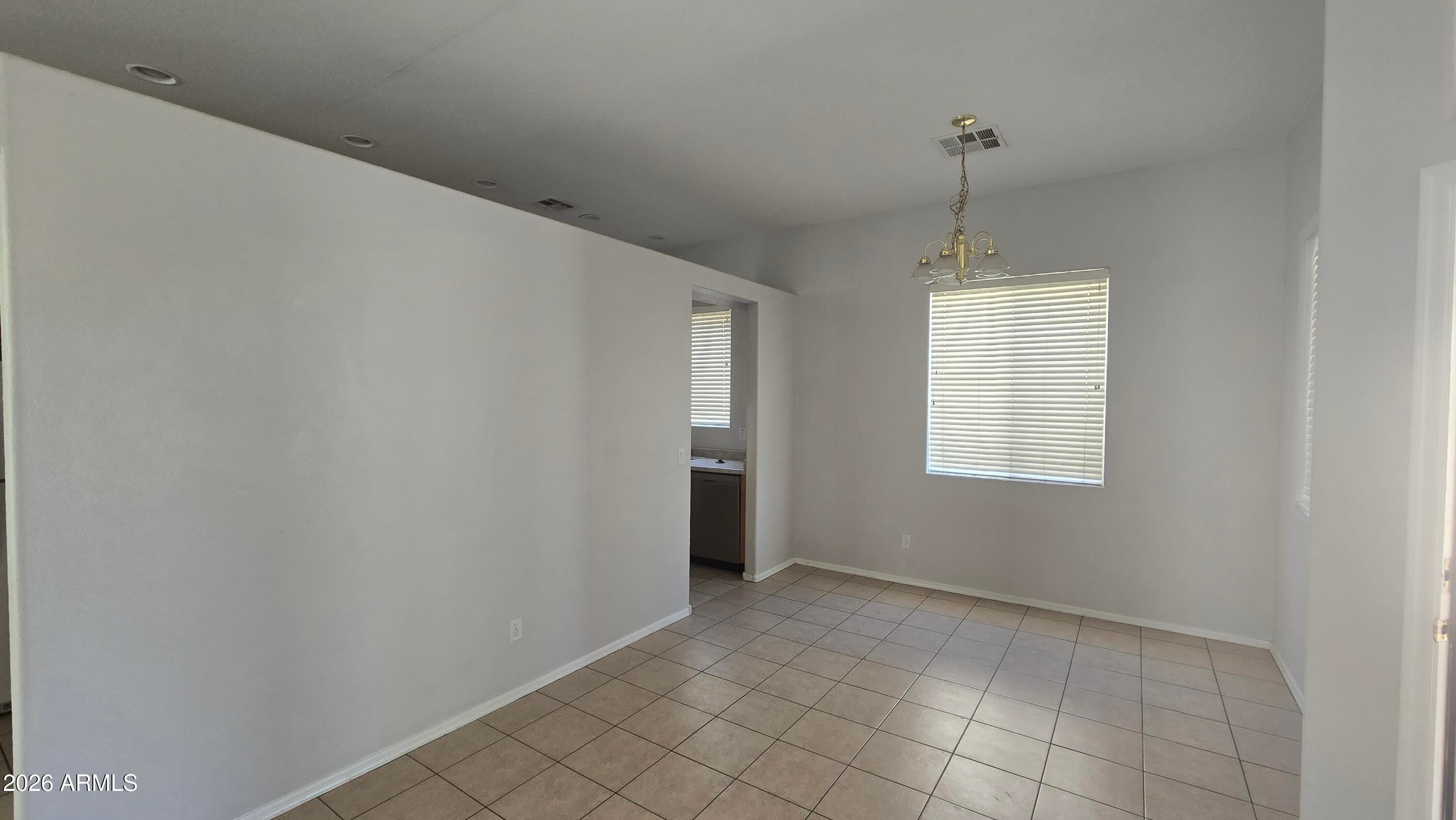 6522 S 5th Place