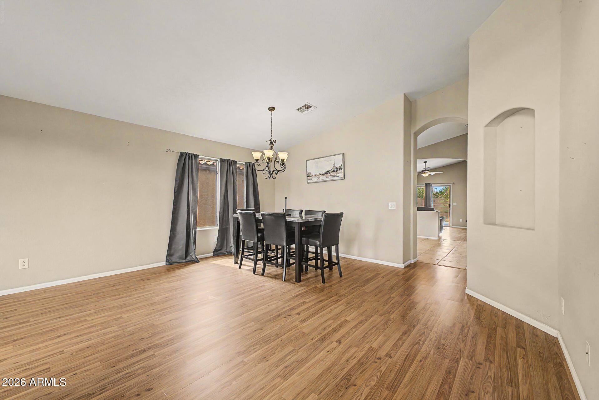 642 W MESQUITE TREE Lane
