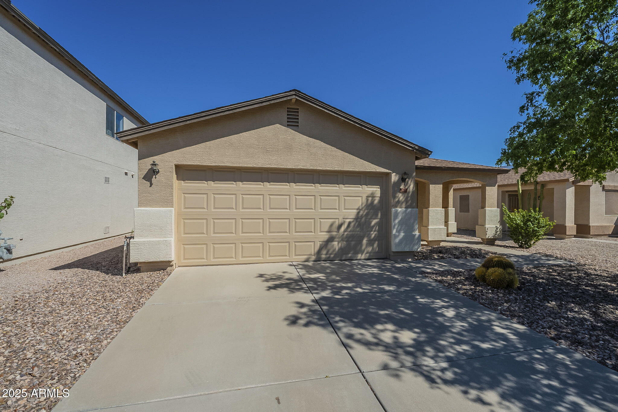 1212 E RENEGADE Trail