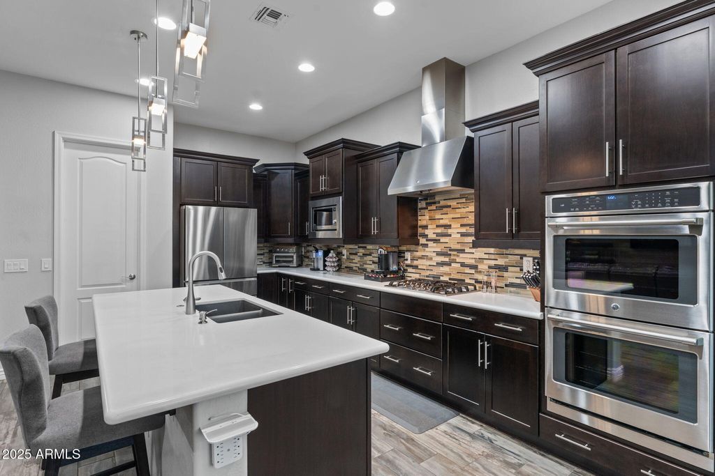 Photo of 10246 W Oberlin Way, Peoria, AZ 85383 (MLS # 6921391)
