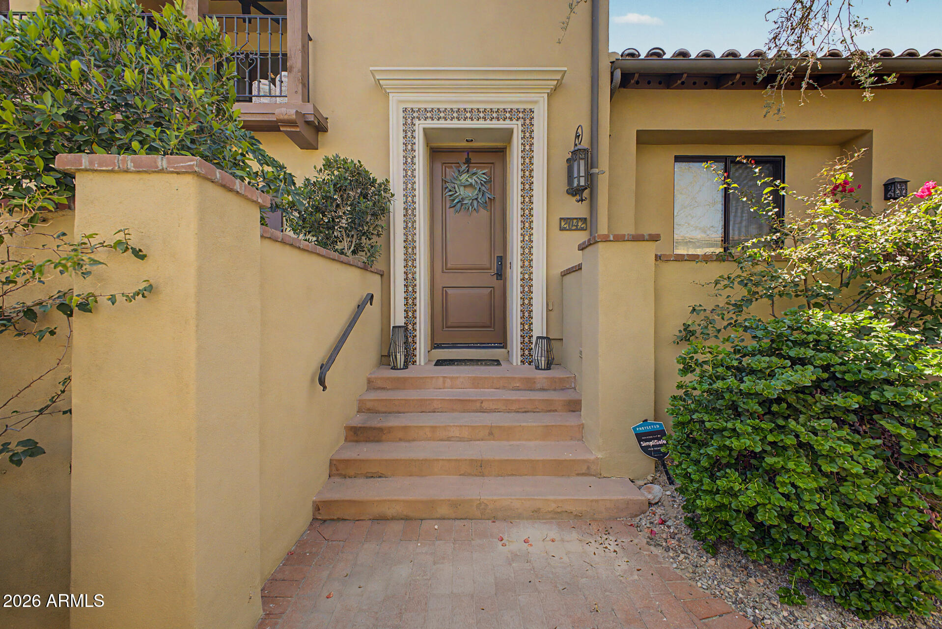 18650 N THOMPSON PEAK Parkway 2042