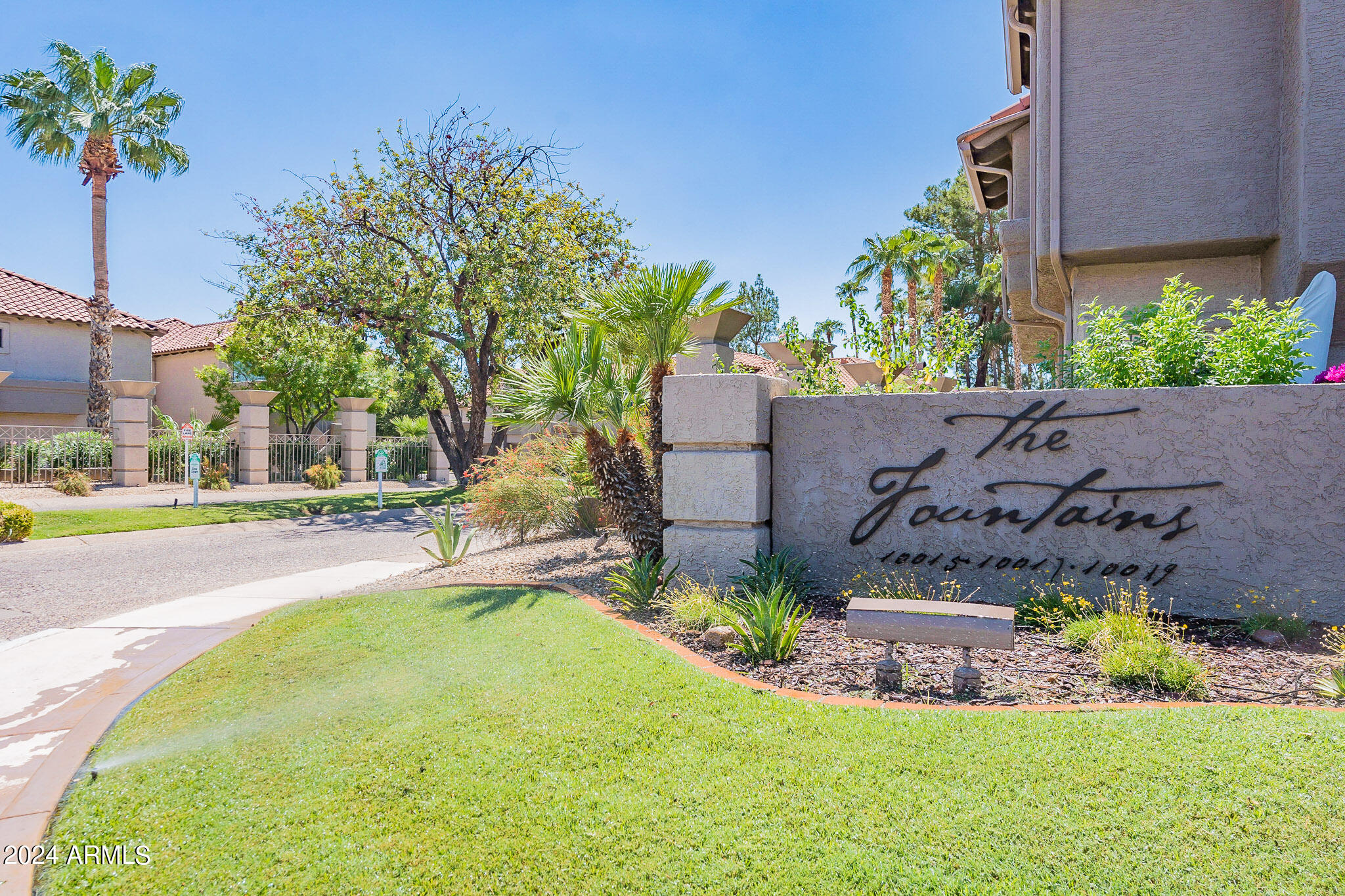 View Scottsdale, AZ 85258 townhome