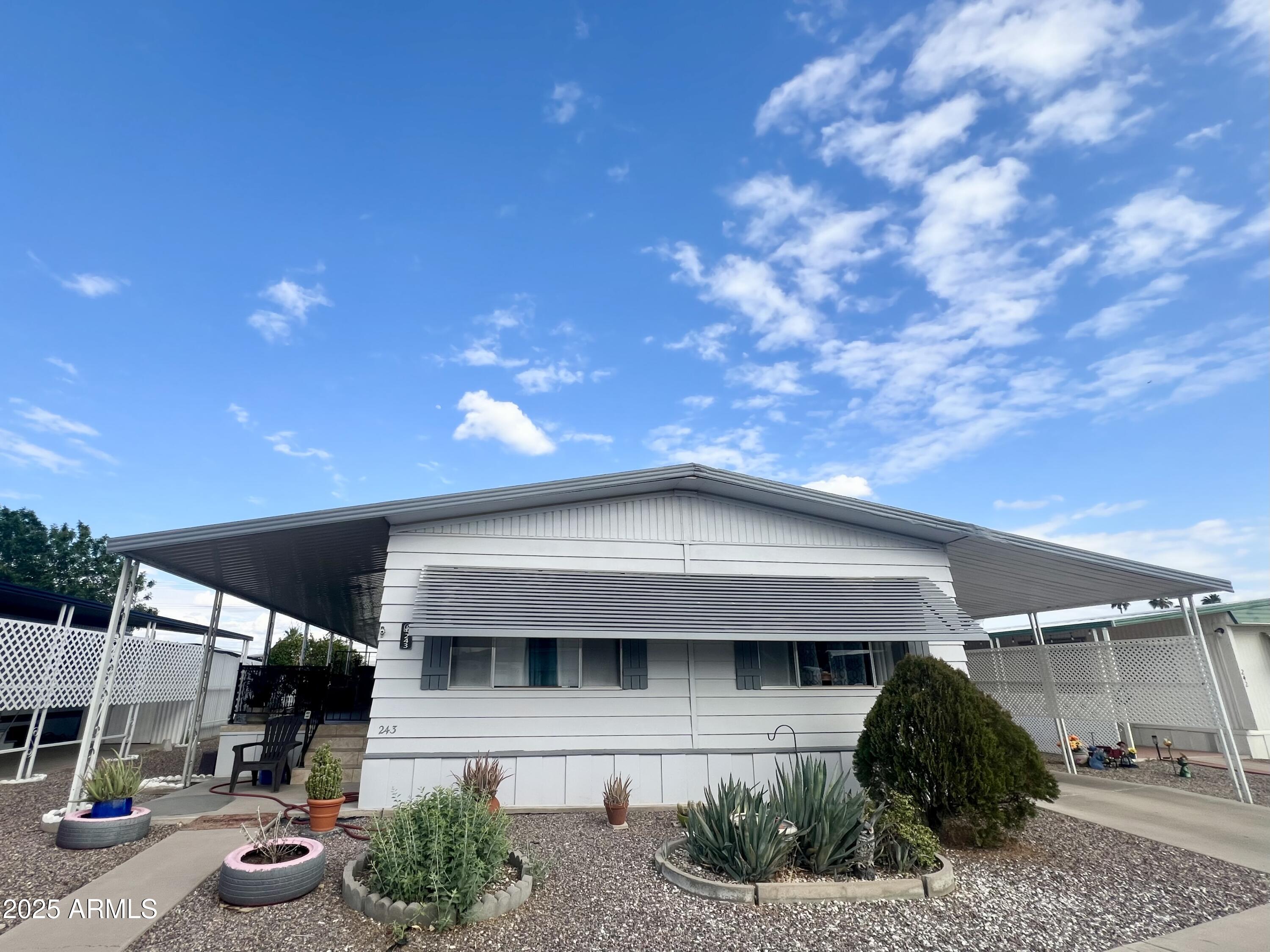305 S VAL VISTA Drive 243