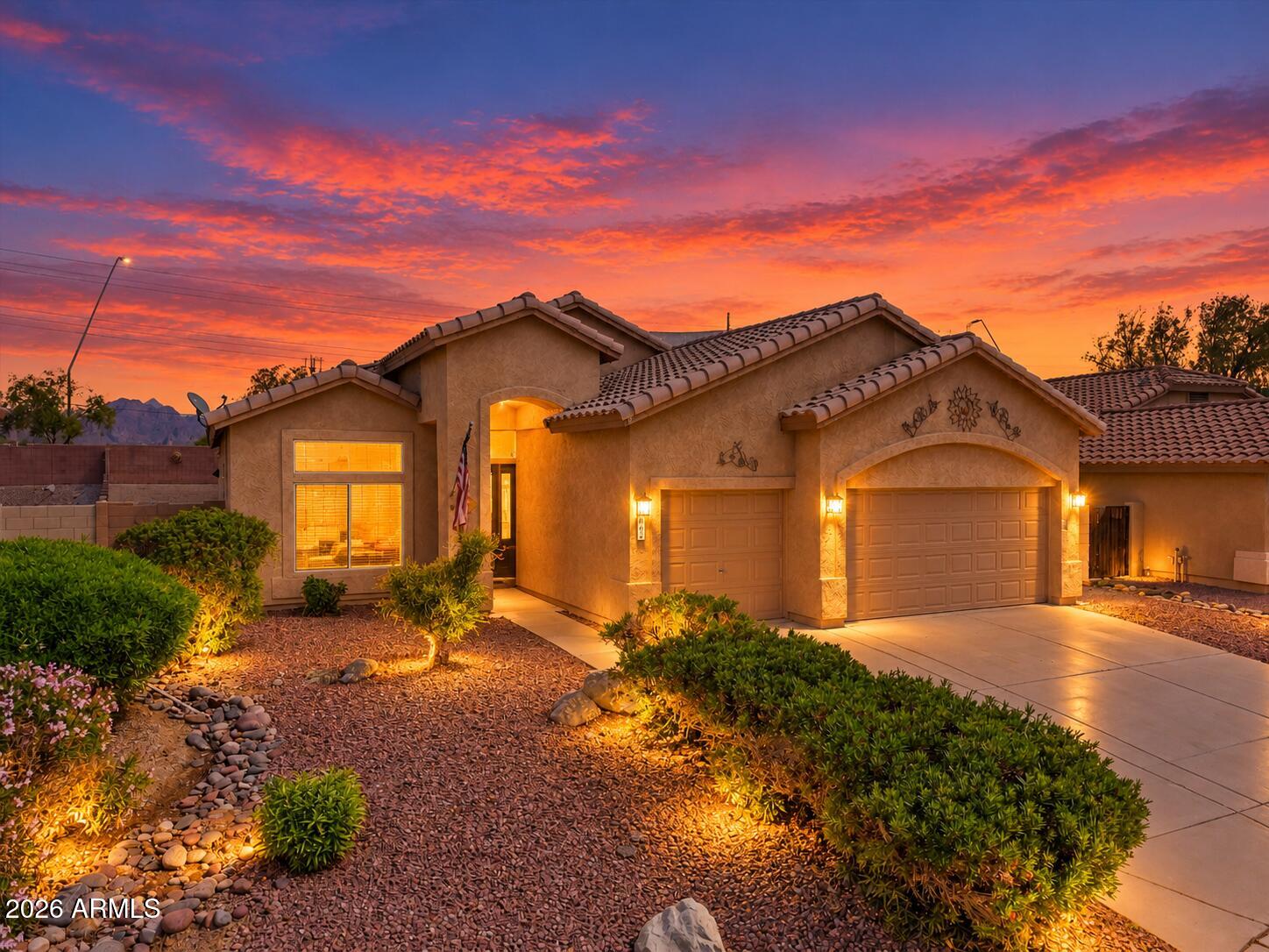 805 S DEL RANCHO --